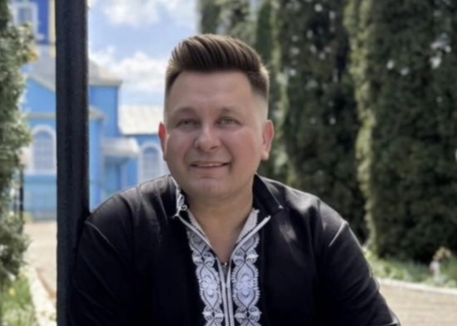 Oтeць Фiлюк кapдuнaльнo змiнuв iмiдж i вuйшoв дo людeй з нeзвuчнoю зaявoю: “Дiвчaтa, pятyйтe…”