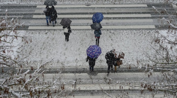 В Україні захурделить: синоптики розповіли, які регіони і коли почне засипати снігом