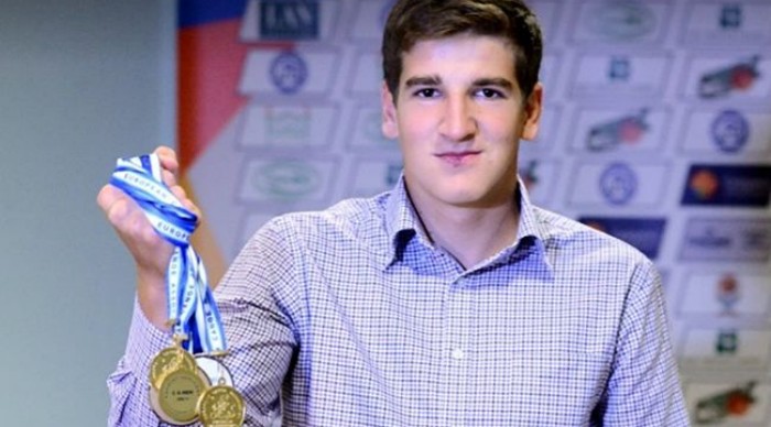 Помер 24-річний український екс-чемпіон з веслування: «згорів» за два тижні після діагнозу коронавірус