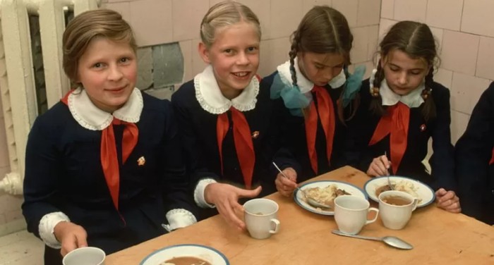 Харчування у радянській школі: міфи та реальність
