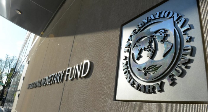 На тлі можливого вторгнення в Україну: МВФ готовий підтримати країни, які постраждають у разі відключення РФ від SWIFT