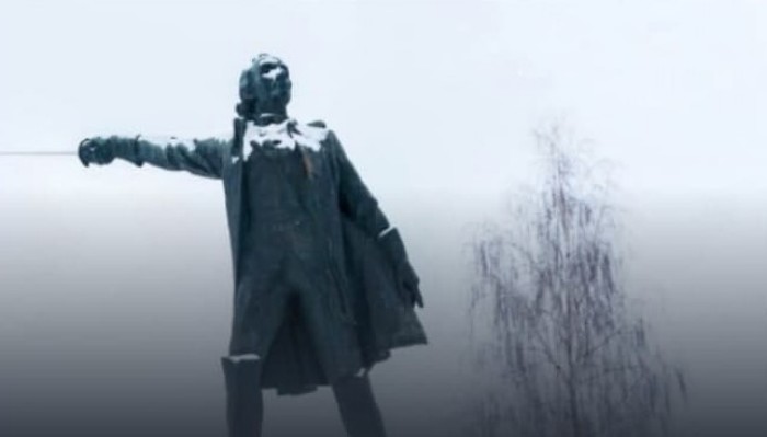 У Полтаві знесли пам’ятник російському полководцю Суворову через “елементи радянської пропаганди”
