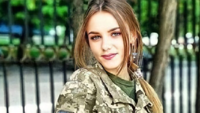 У боях за Україну загинула перша українська жінка-пілот Наталія Пераков