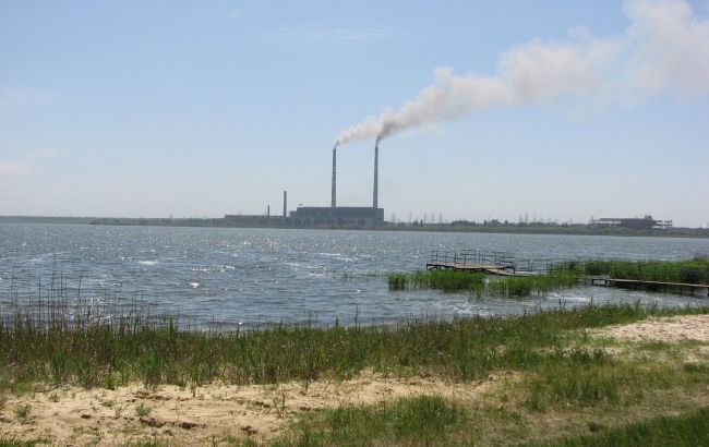 Вода йде по селах. Росіяни зруйнували дамбу Курахівського водосховища