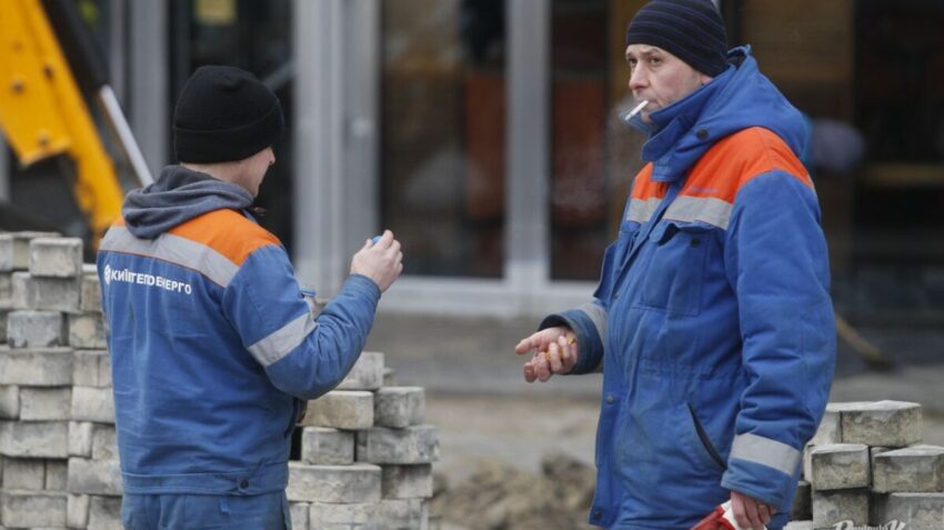 Значна частина українців втратить бронювання від мобілізації після 28 травня, – Мінекономіки