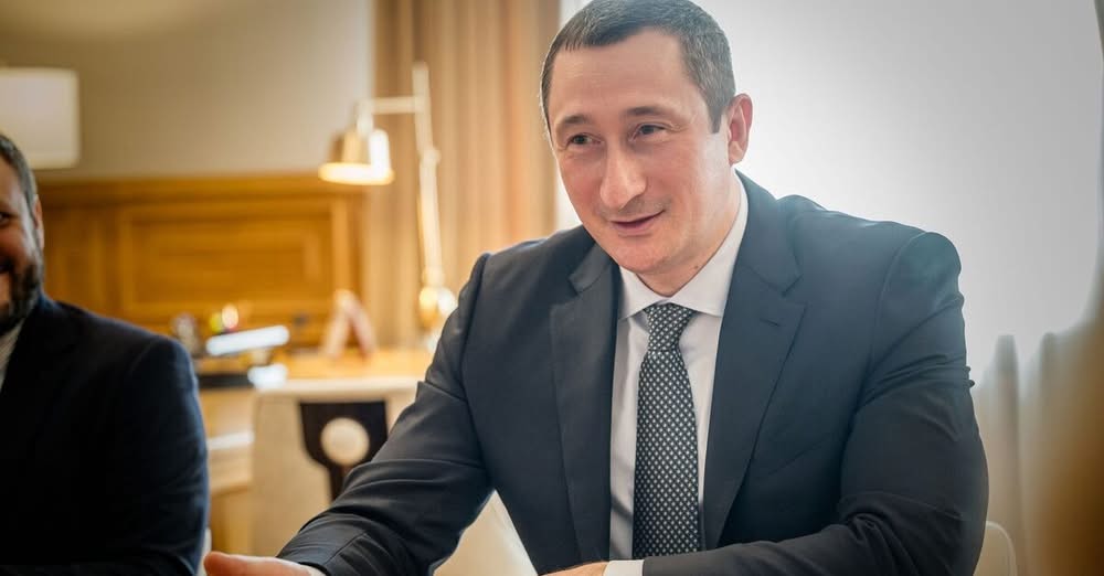 Віцепрем’єра Чернишова не відсторонили від посади: що відомо