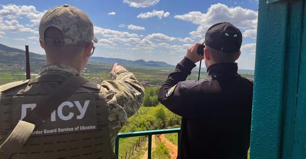 Три доби йшли до кордону: під Молдовою затримали дев’ятьох ухилянтів
