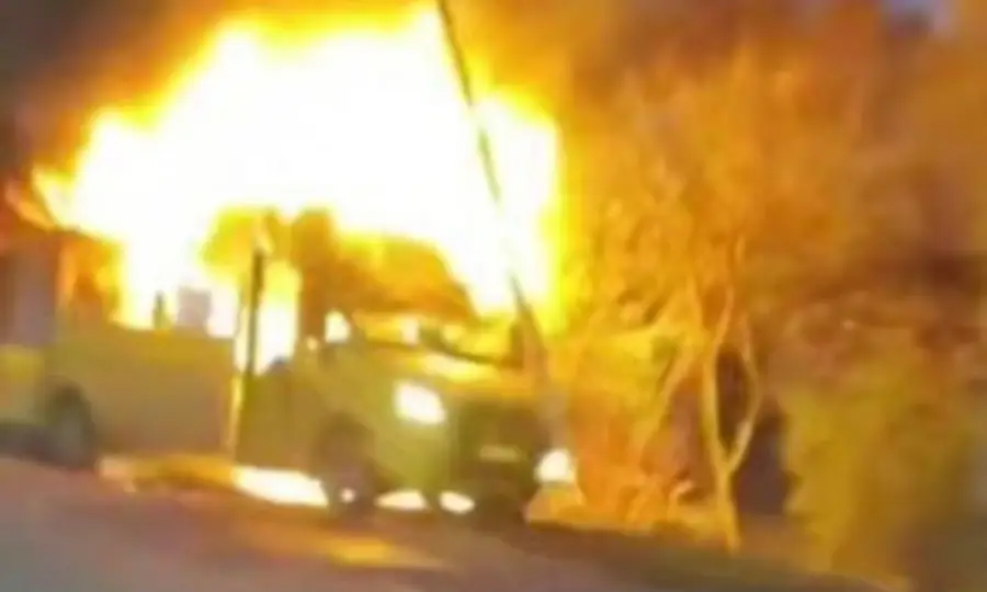 Росіяни цинічно атакували рейсовий автобус на Сумщині: моторошне відео