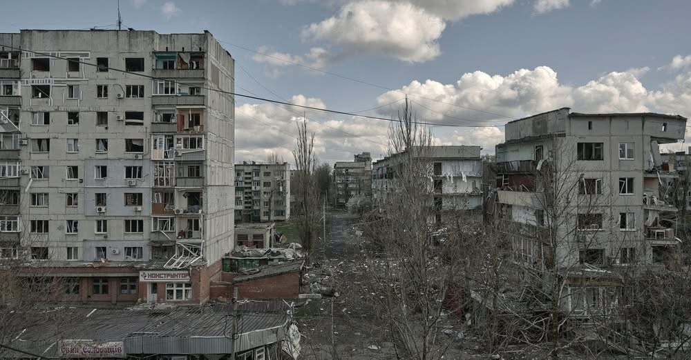 Оборона Покровська на межі: коли та як вирішиться доля міста