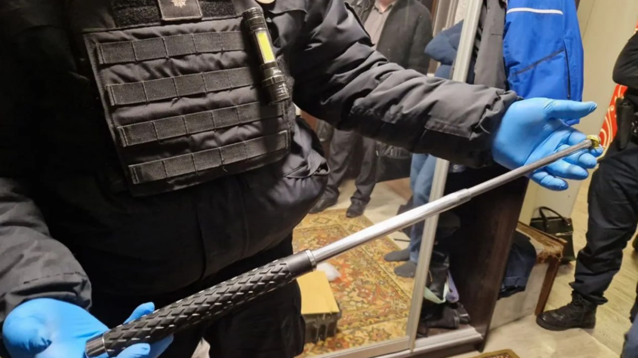 На Львівщині працівнику ТЦК розкроїли череп металевою трубою: як покарали нападника та чи вижив військовий