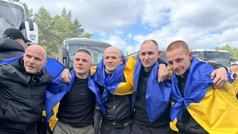 Частина воїнів поранені, деяких повернули з в’язниць Чечні: деталі нового обміну від Буданова