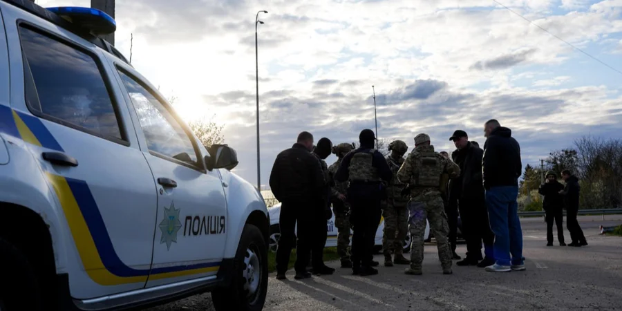 У Дніпрі чоловік стріляв у співробітників ТЦК, є поранені