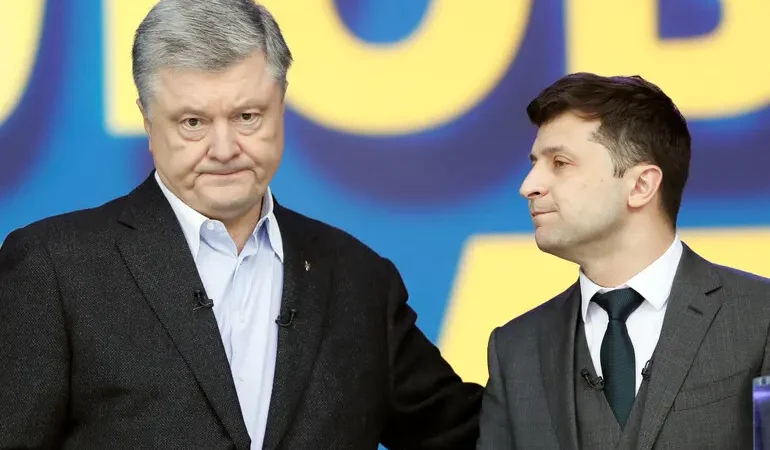Дійшло до матів: ЗМІ розповіли, як пройшла зустріч Порошенка та Зеленського